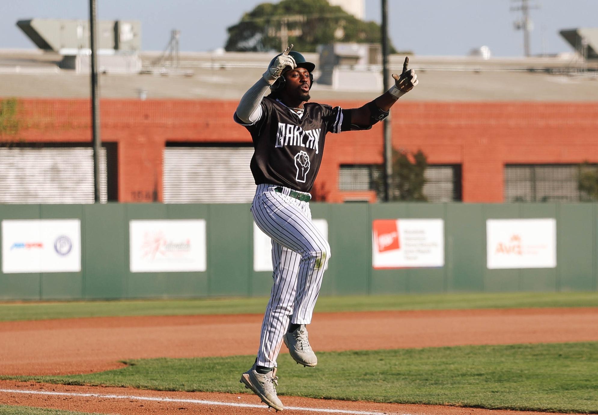 Ballers Win Fourth Straight Over Owlz